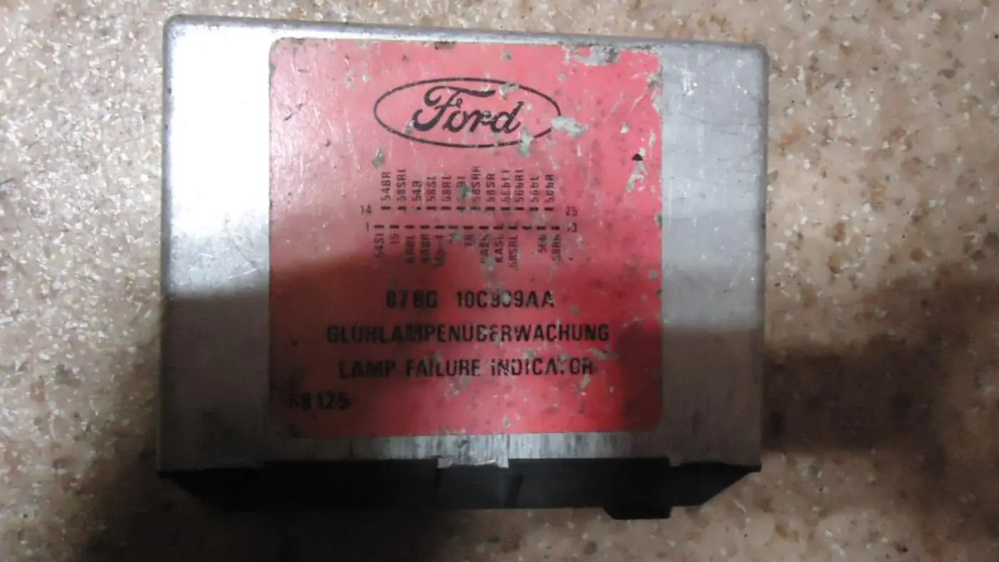 Блок управления двигателем к Ford Scorpio 1990