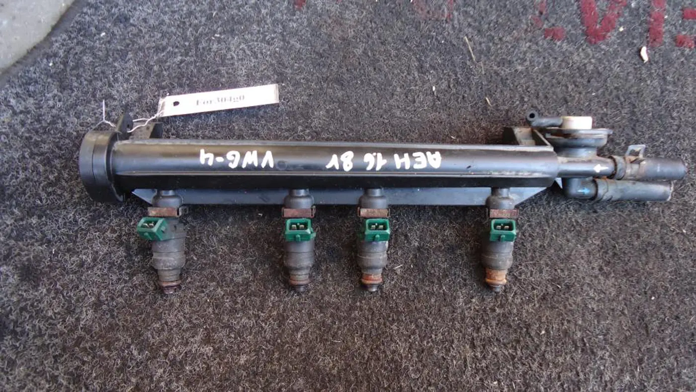 Форсунка к Audi A3 2000
