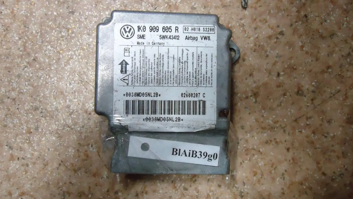 Блок AirBag к Volkswagen Golf 2005