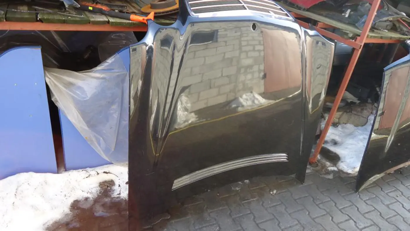 Капот к Mercedes-Benz e 1998