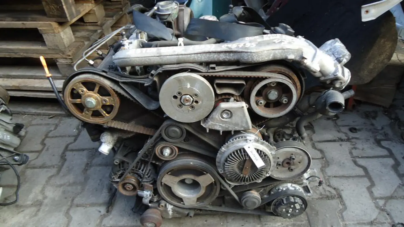 Двигатель к Volkswagen Passat 2004