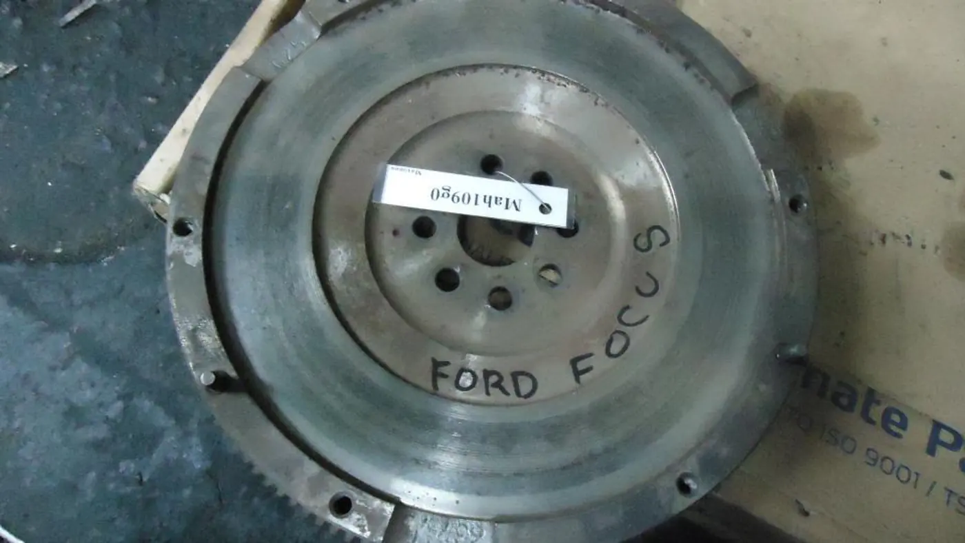 Маховик к Ford Focus 2001