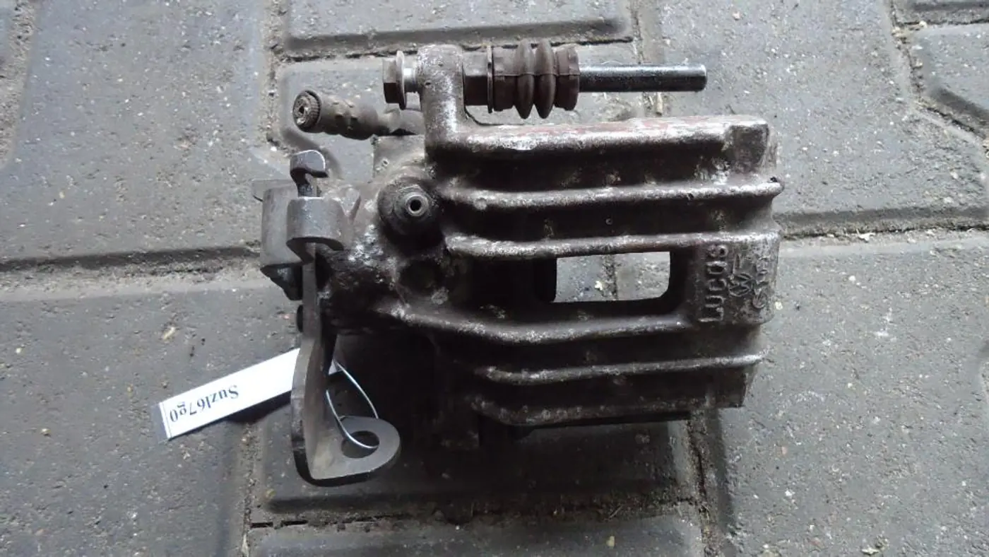 Суппорт задний правый к Audi A4 2002