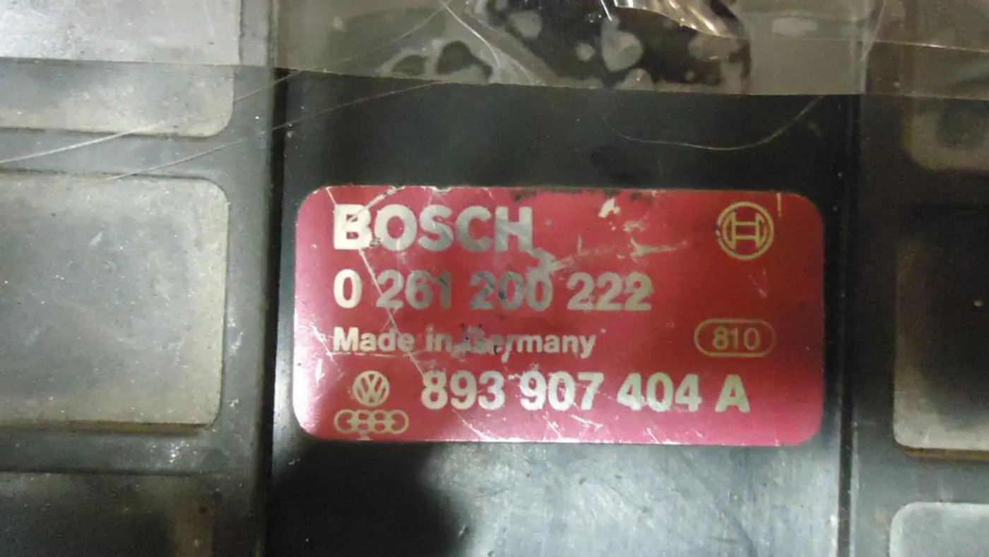 Блок управления двигателем к Audi 100 1994