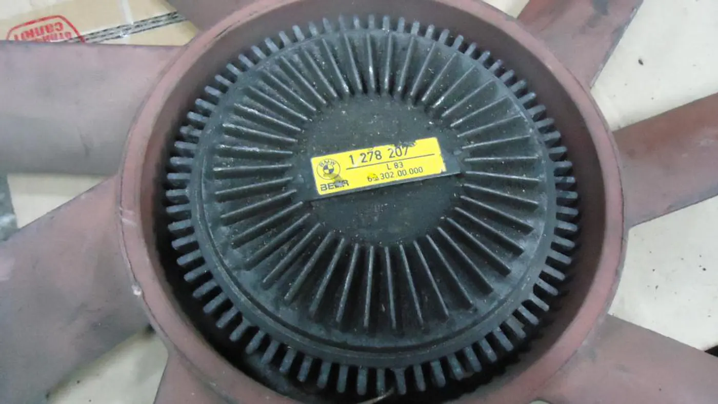 Вискомуфта к BMW 5 1982