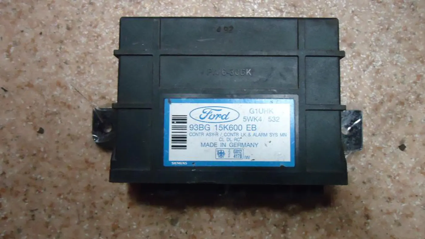 Блок комфорта к Ford Mondeo 1993