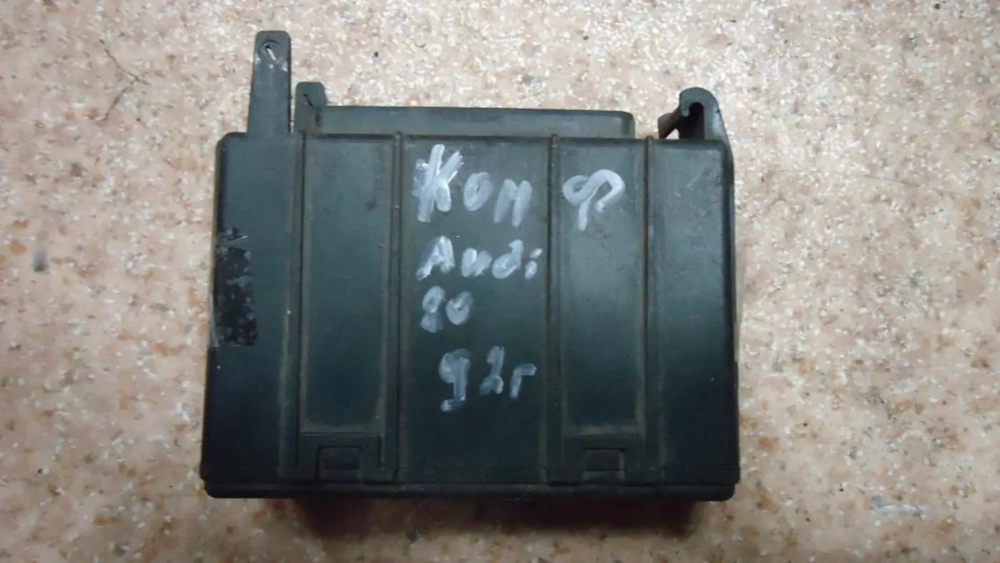 Блок комфорта к Audi 80 1992