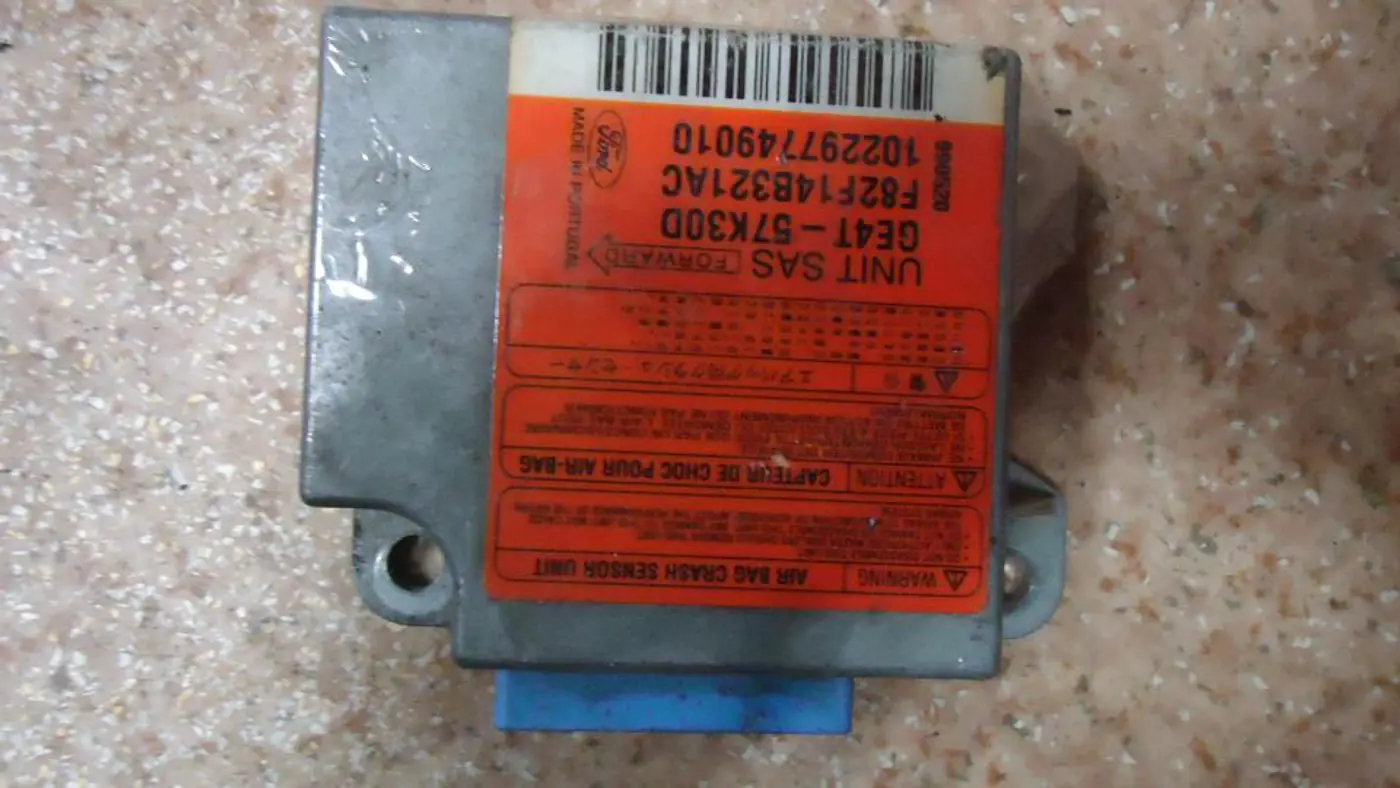 Блок AirBag к Mazda 626 1999