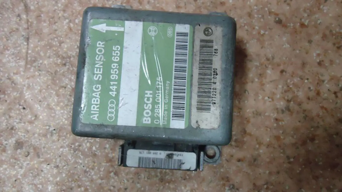 Блок AirBag к Audi 100 1992