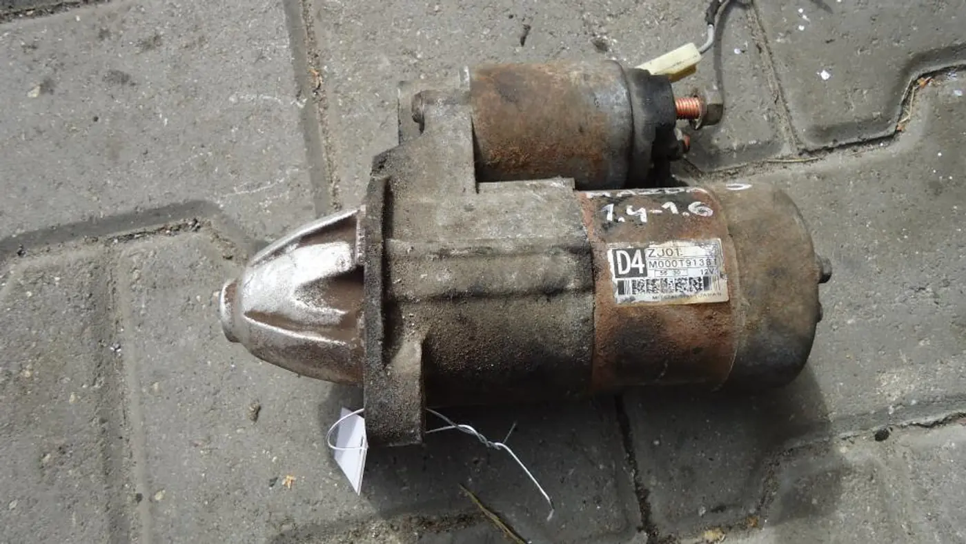 Стартер к Mazda 3 2004
