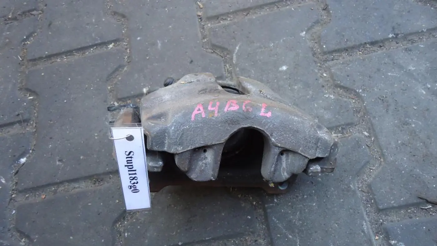 Суппорт передний левый к Audi A4 2003