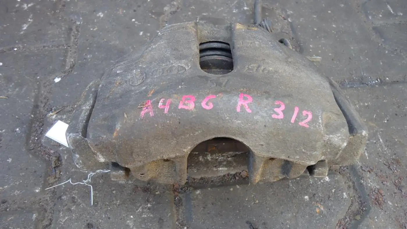 Суппорт передний правый к Audi A6 2003