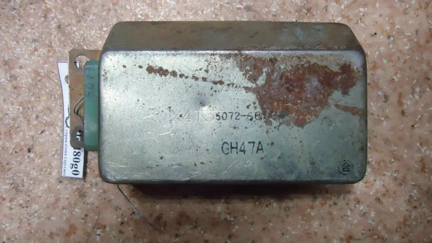 Блок управления (другие) к Mazda 626 1985