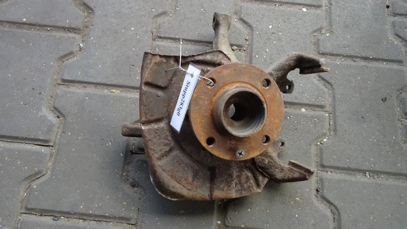 Ступица передняя правая к SEAT Toledo 1994