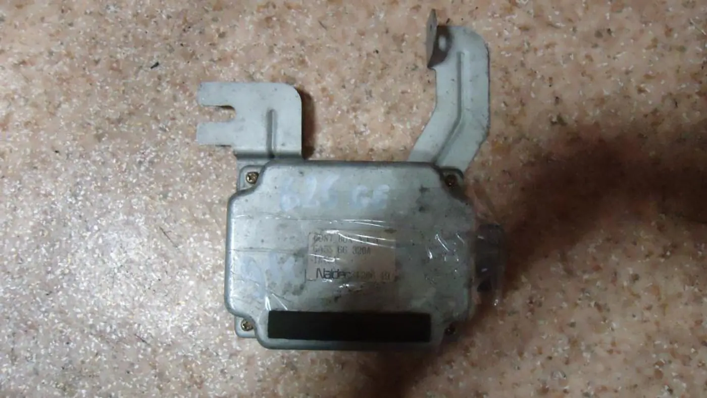 Блок управления (другие) к Mazda 626 1992