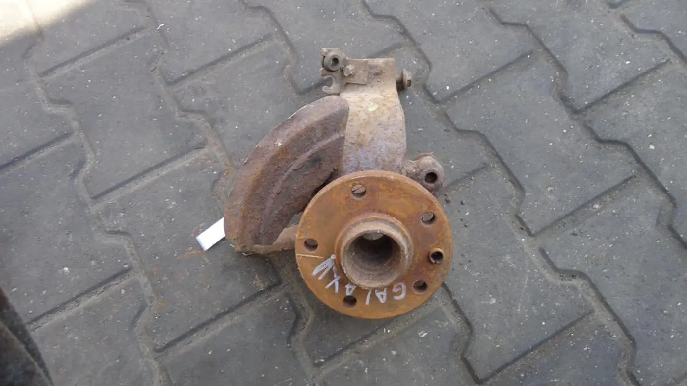 Ступица передняя правая к Ford Galaxy 1997