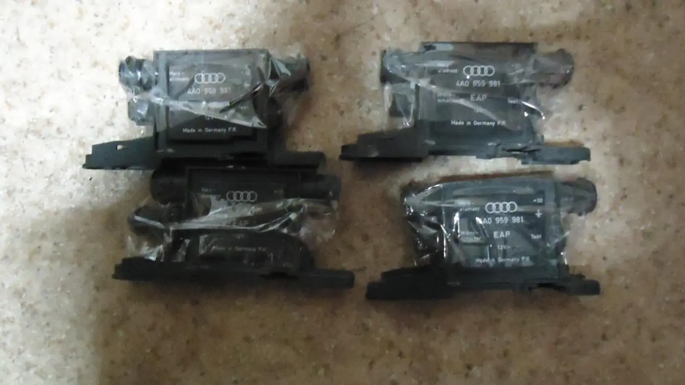 Блок управления (другие) к Audi A4 1994