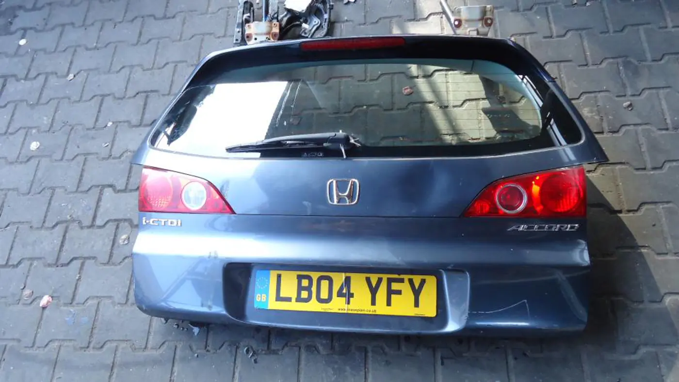 Крышка багажника (дверь 3-5) к Honda Accord 2004