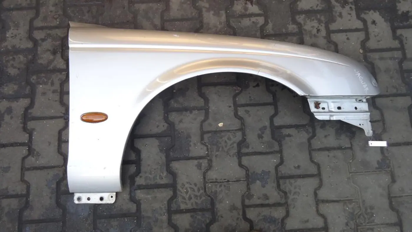 Крыло переднее правое к Jaguar S-Type 2002