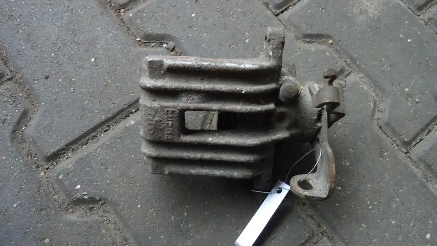 Суппорт задний левый к Audi A4 2002