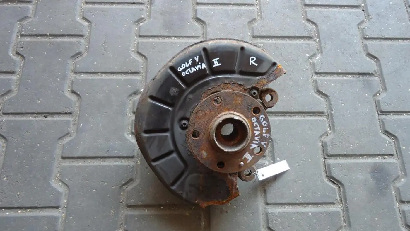 Ступица передняя правая к Skoda Octavia 2006