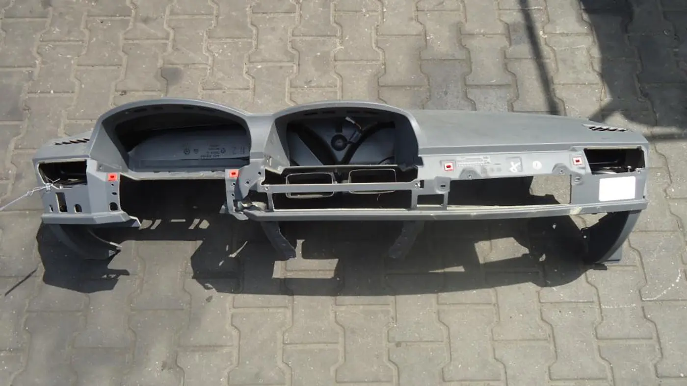 Панель передняя салона (торпедо) к BMW 7 series 2005