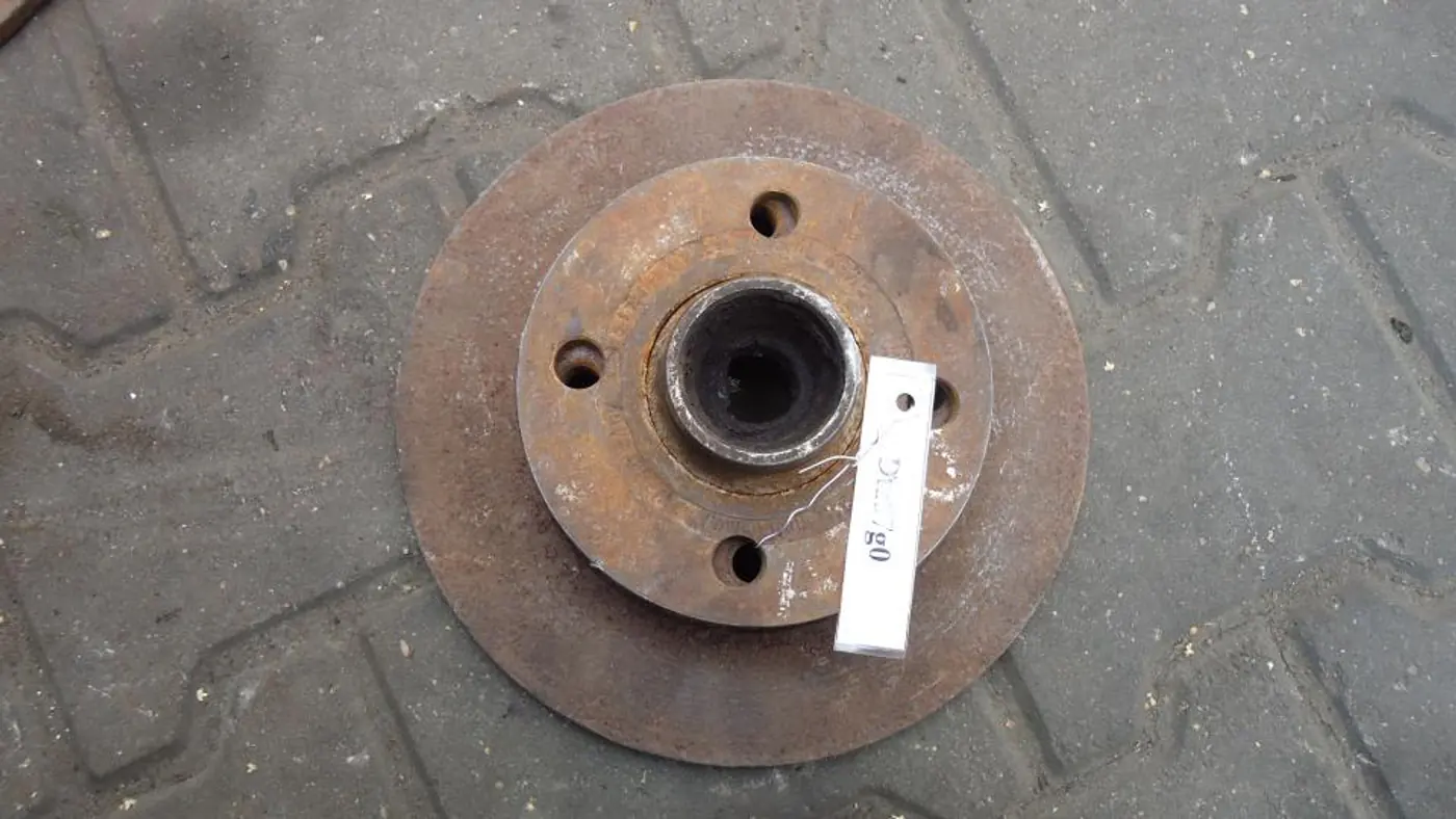 Диск тормозной задний к Audi 80 1994