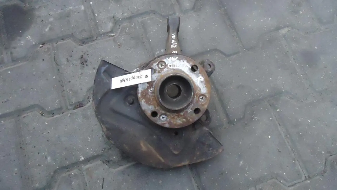 Ступица передняя правая к SEAT Cordoba 1995