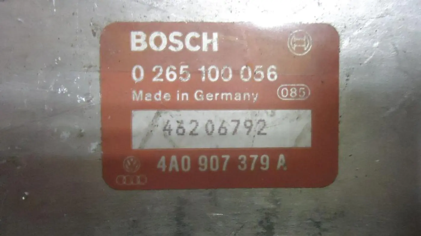 Блок управления ABS к Audi 80 1995