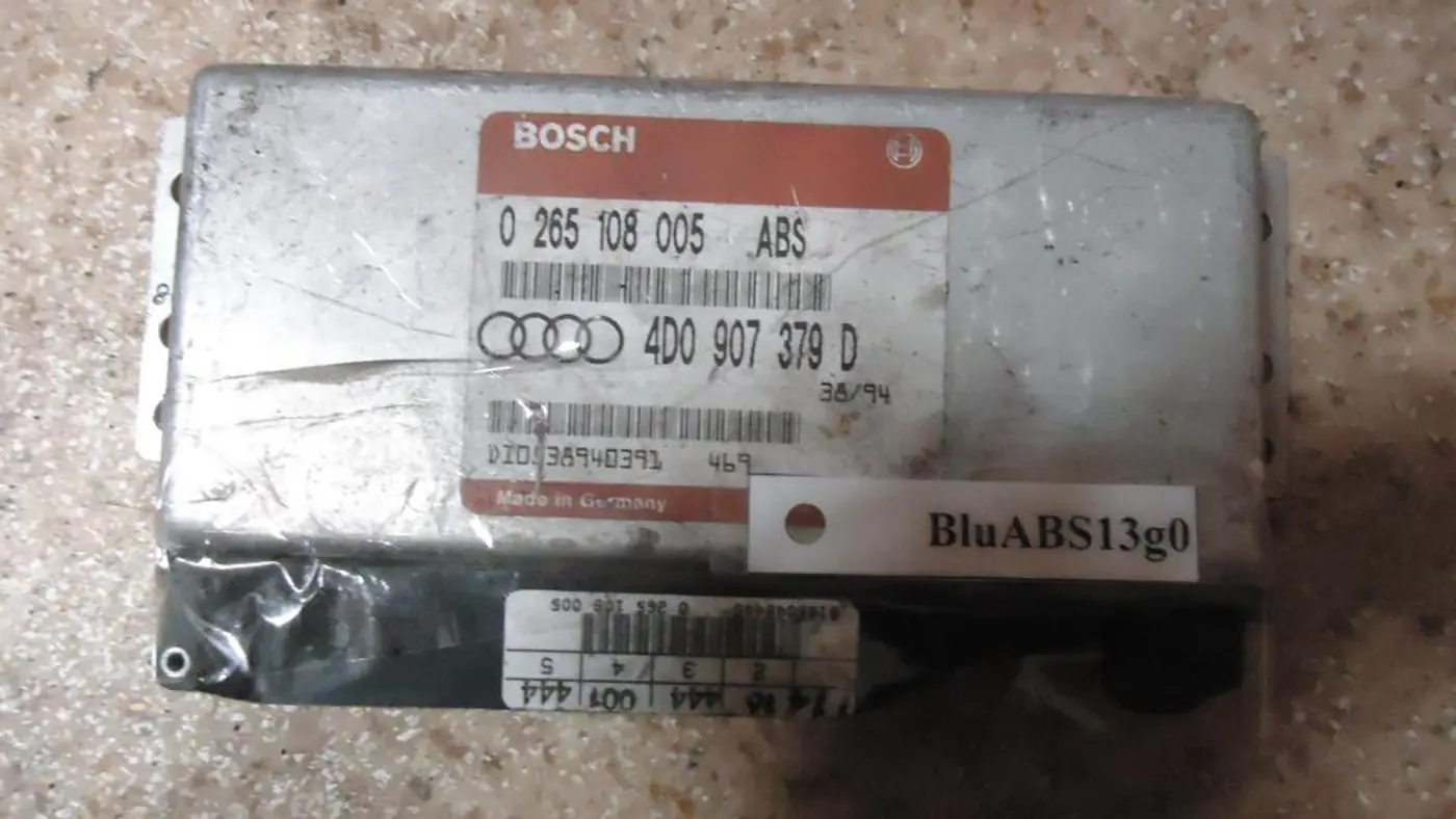 Блок управления ABS к Audi A4 1994