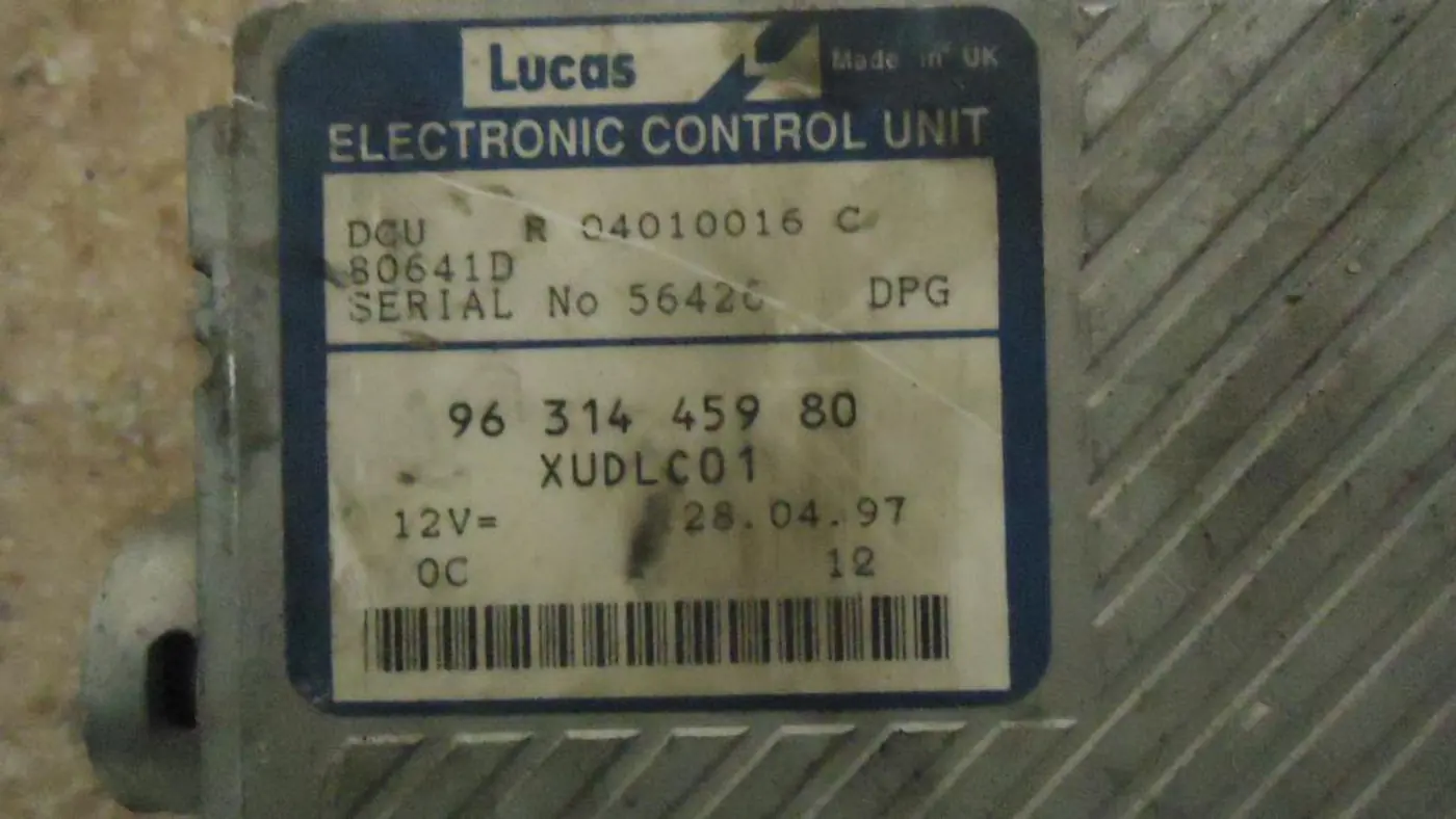 Блок управления двигателем к Citroen XM 1997