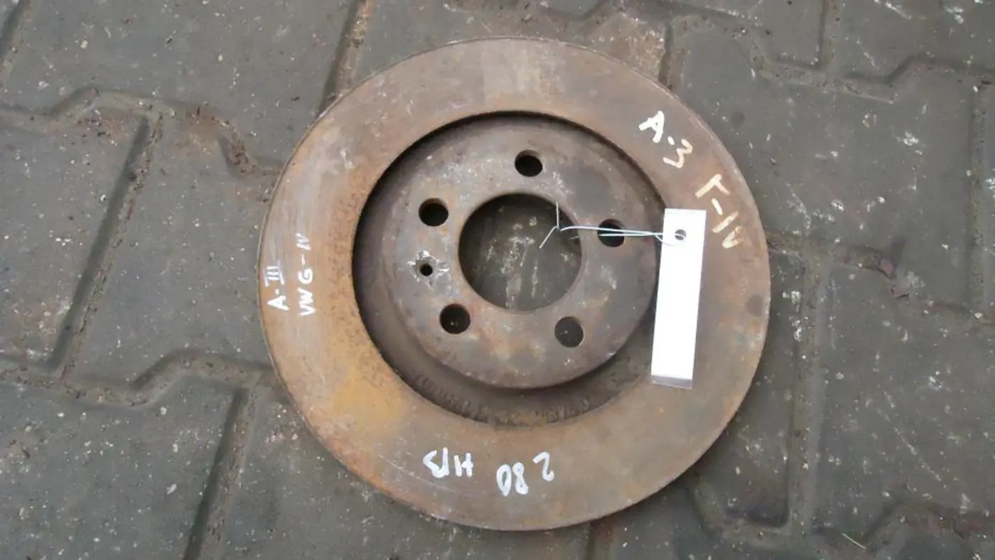 Диск тормозной передний к Audi A3 2000