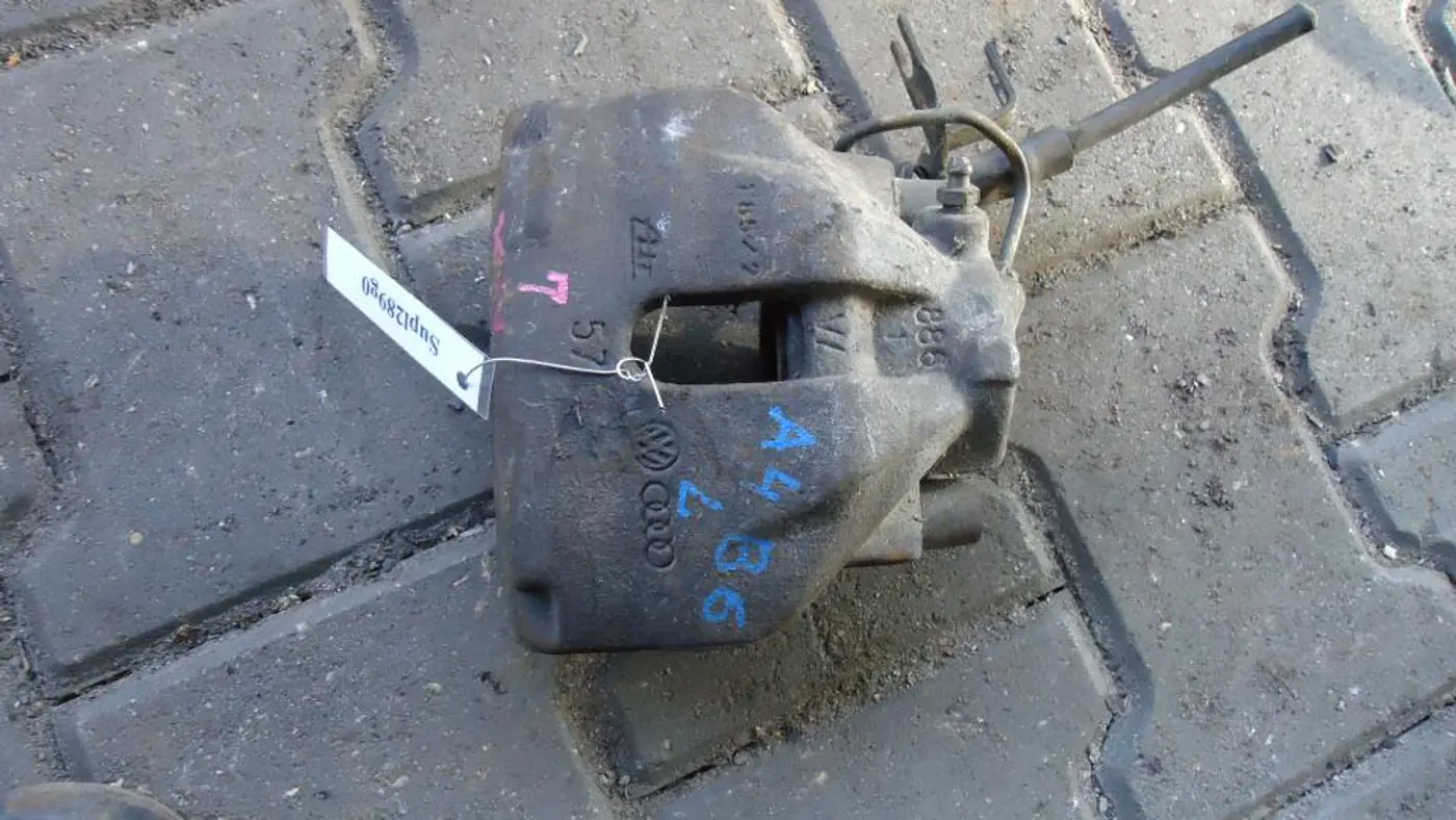 Суппорт передний левый к Audi A4 2002
