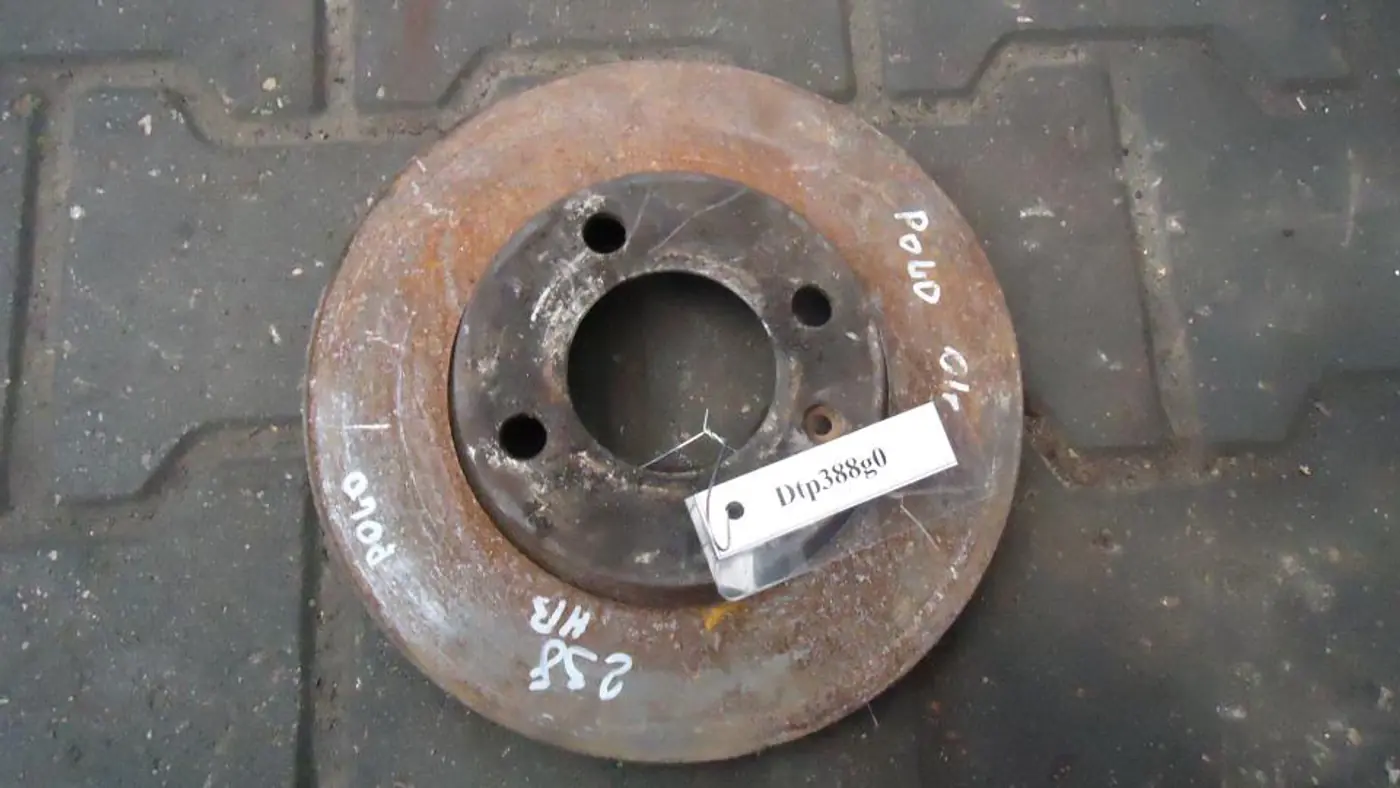 Диск тормозной передний к Volkswagen Polo 2000