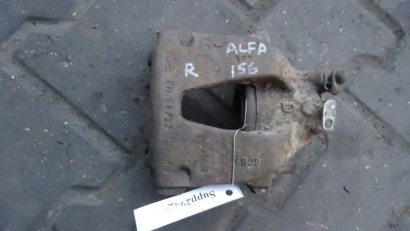 Суппорт передний правый к Alfa Romeo 156 1998