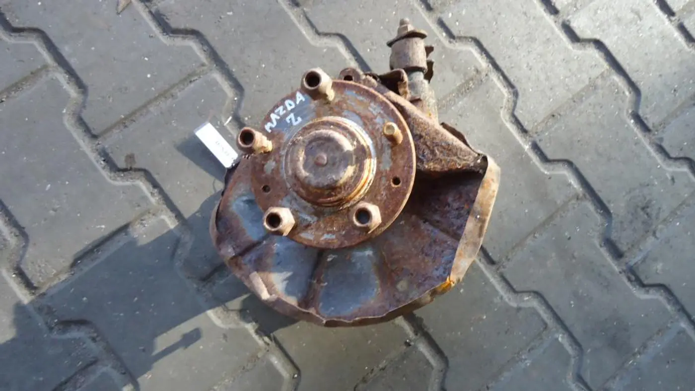 Ступица задняя левая к Mazda 626 1998