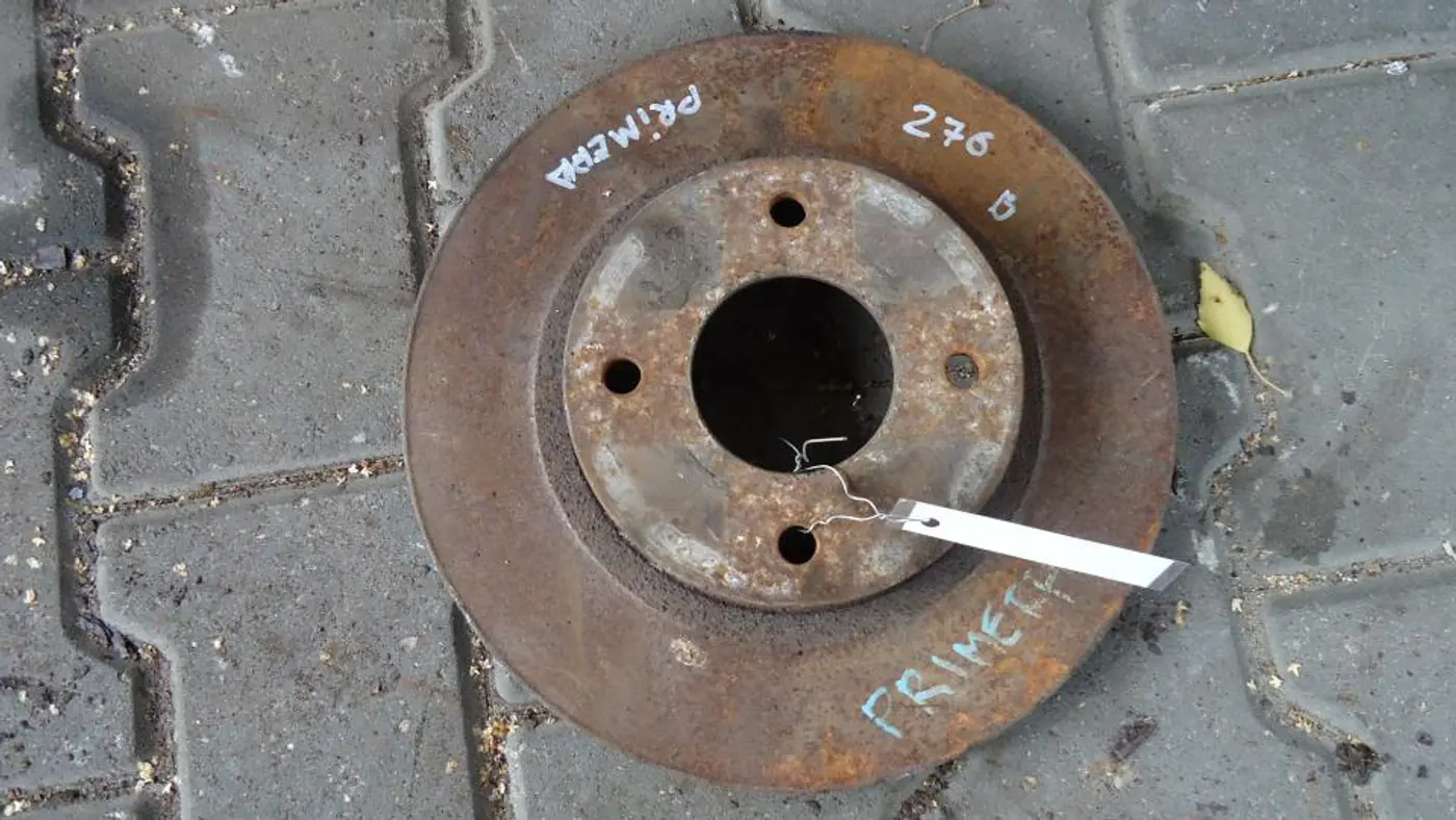 Диск тормозной передний к Nissan Primera 1997