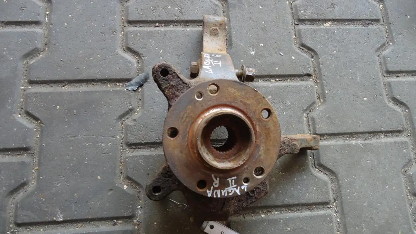 Ступица передняя левая к Renault Laguna 2003