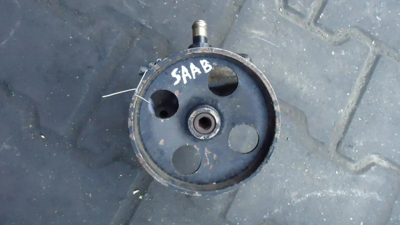 Насос гидроусилителя руля к Saab 900 1996