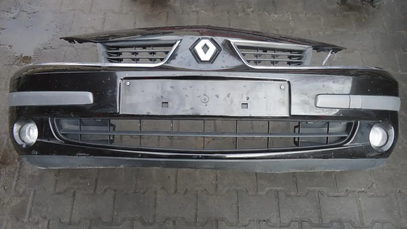 Бампер передний к Renault Laguna 2007