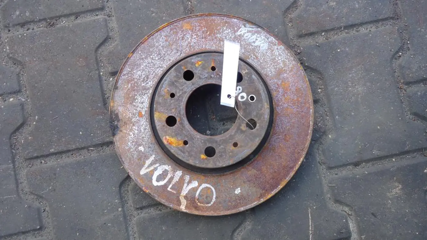 Диск тормозной передний к Volvo 850 1996