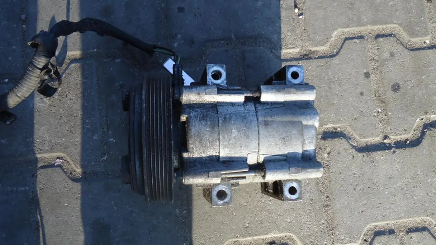 Компрессор кондиционера к Ford Mondeo 1998