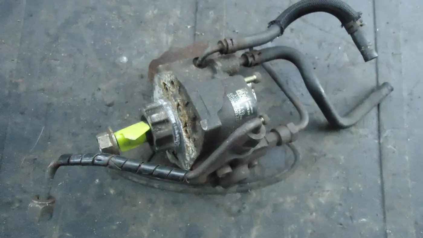 ТНВД к Toyota Avensis 2004