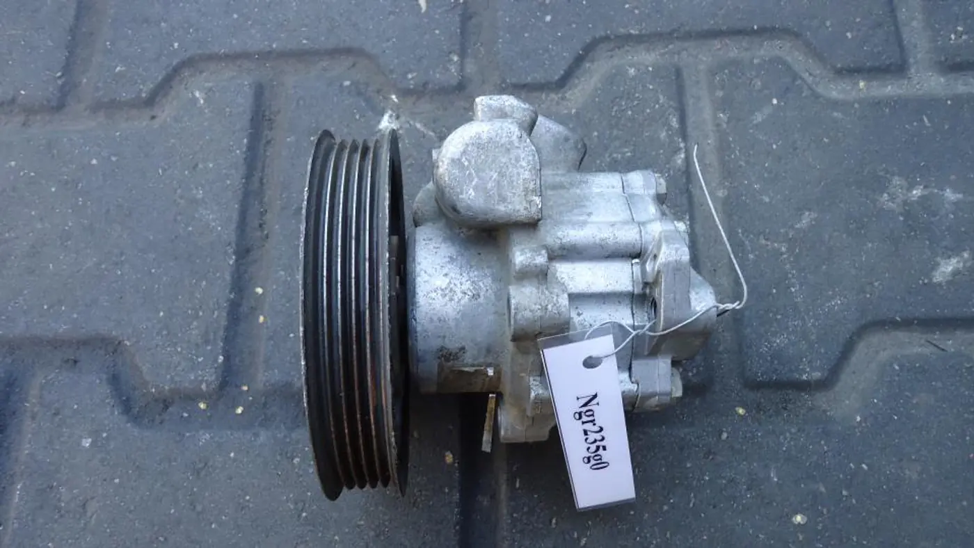 Насос гидроусилителя руля к SEAT Inca 1998