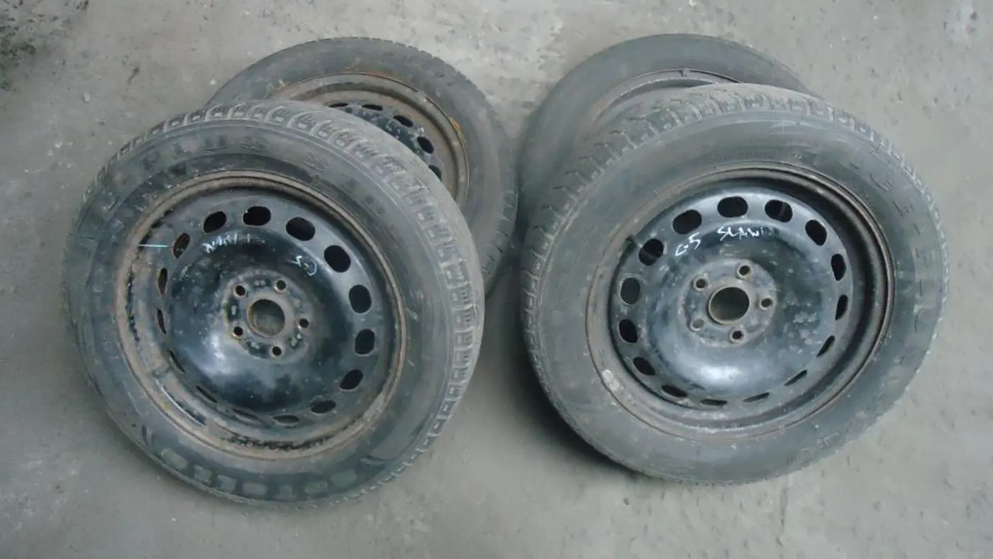 Диск штампованный к Audi A6 1998