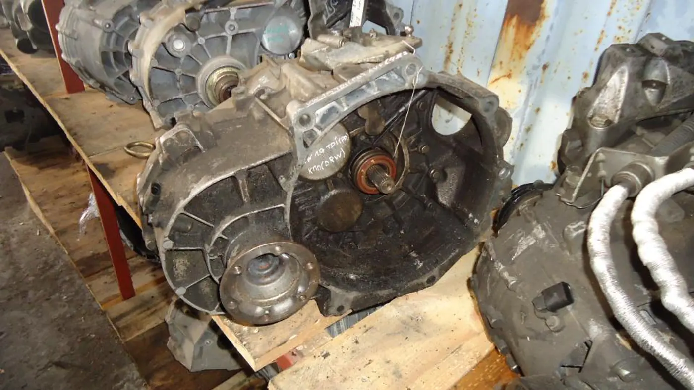 КПП механическая (МКПП) к SEAT Ibiza 2000