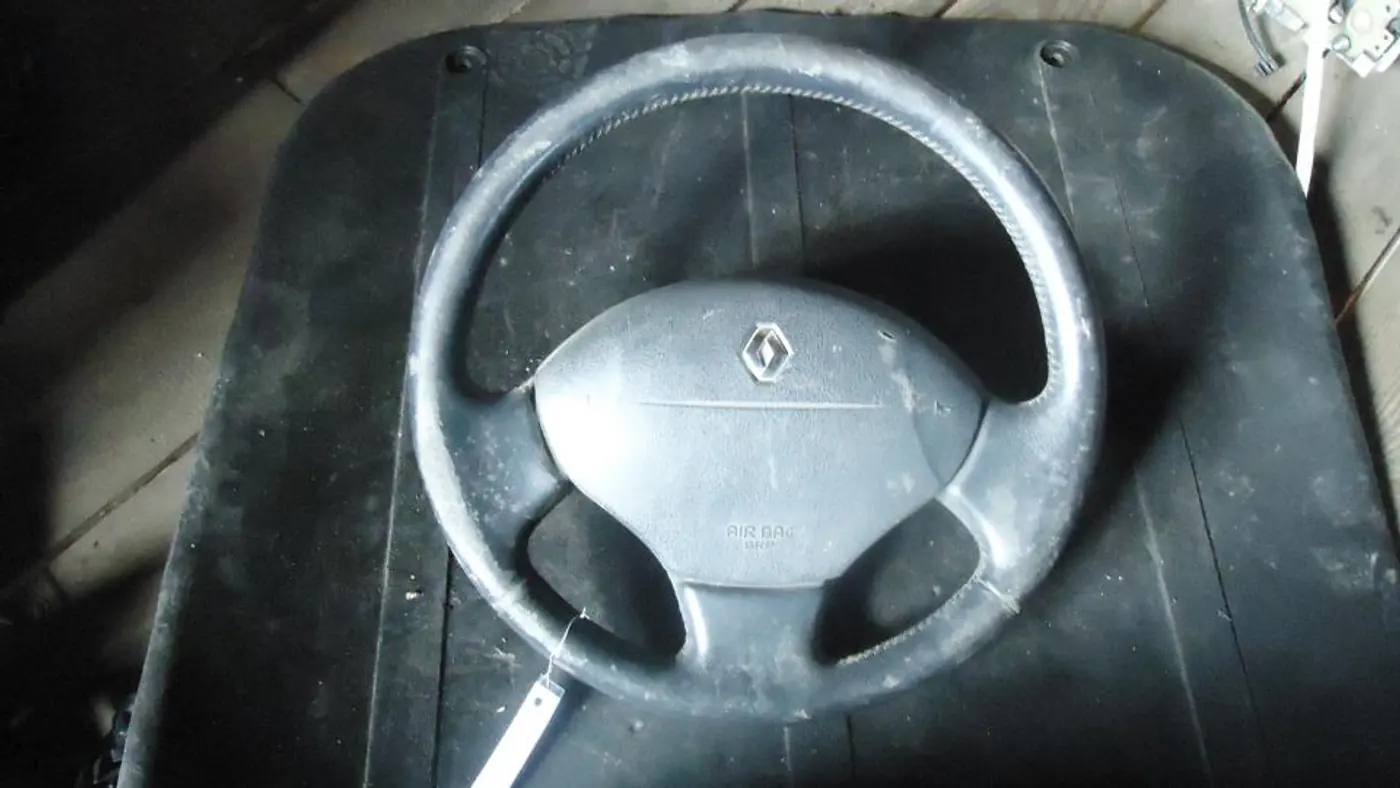 Руль к Renault Megane 1997