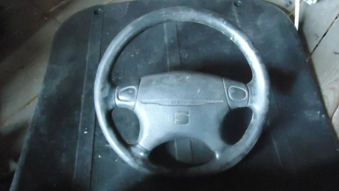 Руль к SEAT Alhambra 1997