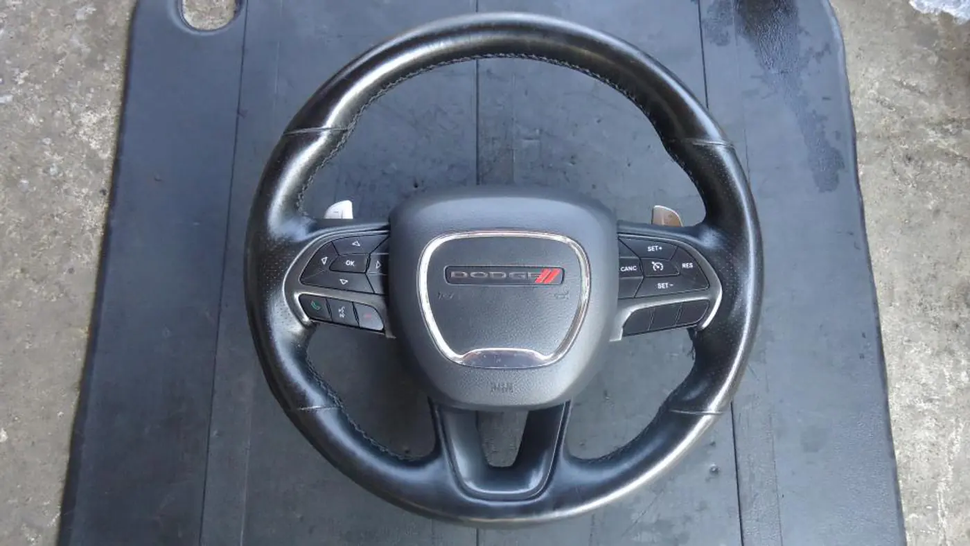 Руль к Dodge Charger 2017