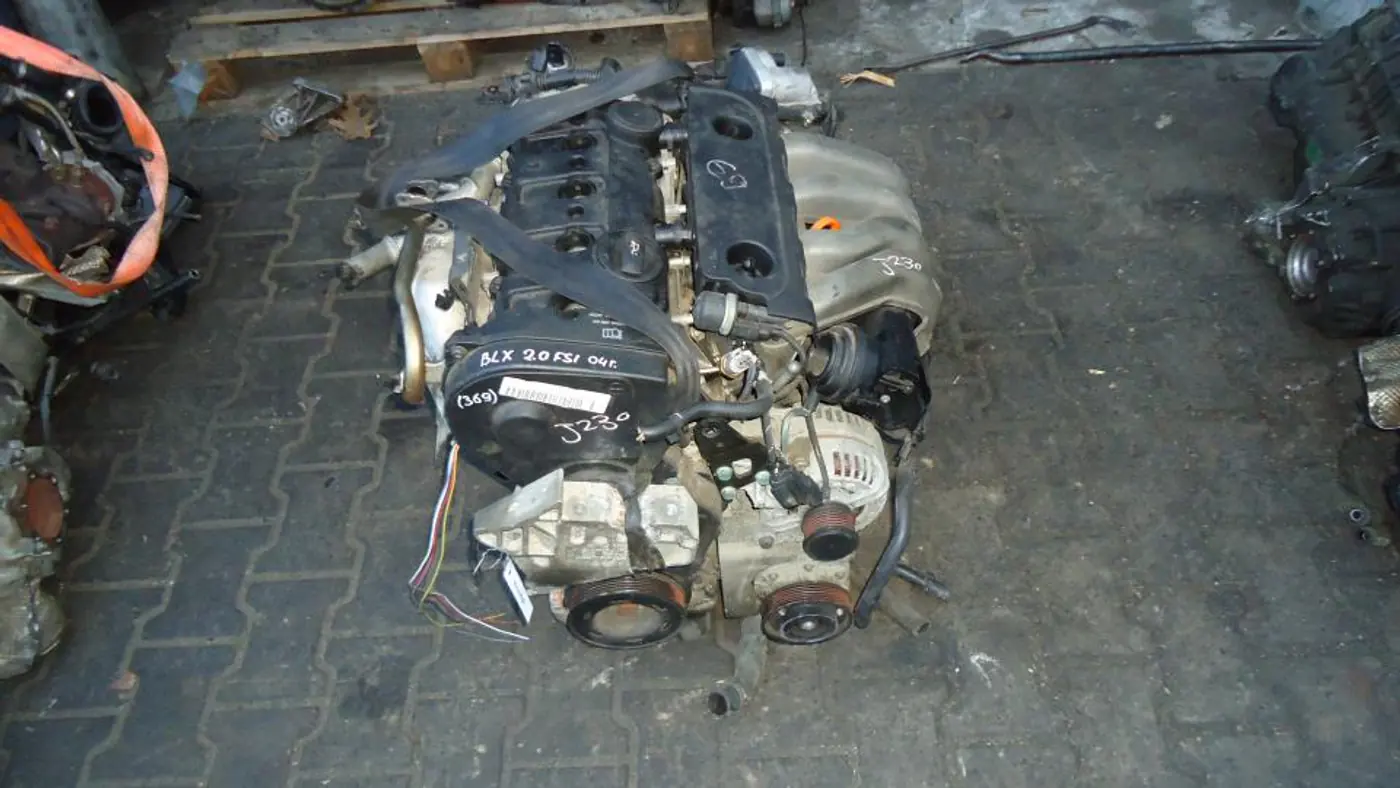 Двигатель к Volkswagen Touran 2005